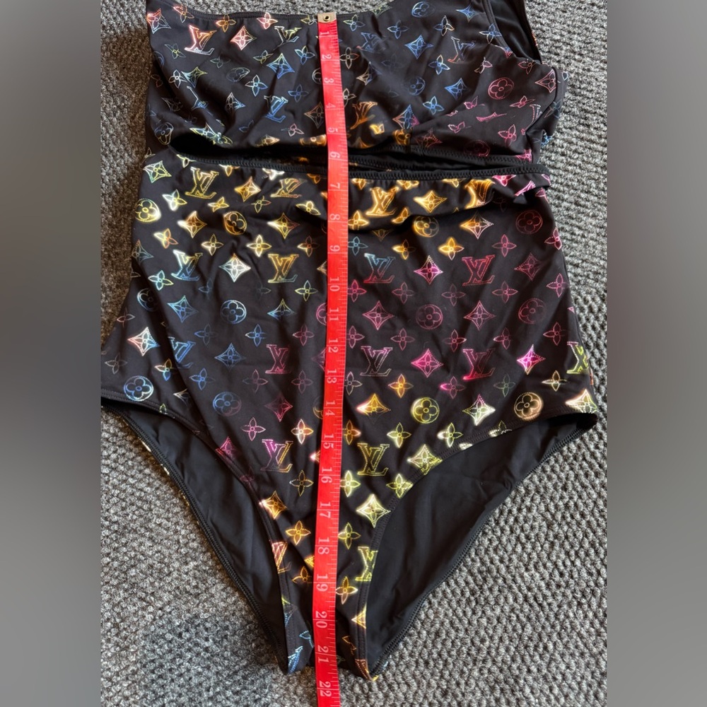 Louis Vuitton Neon Mahina Monogram One-piece Swimsuit - Picture 11 of 11
